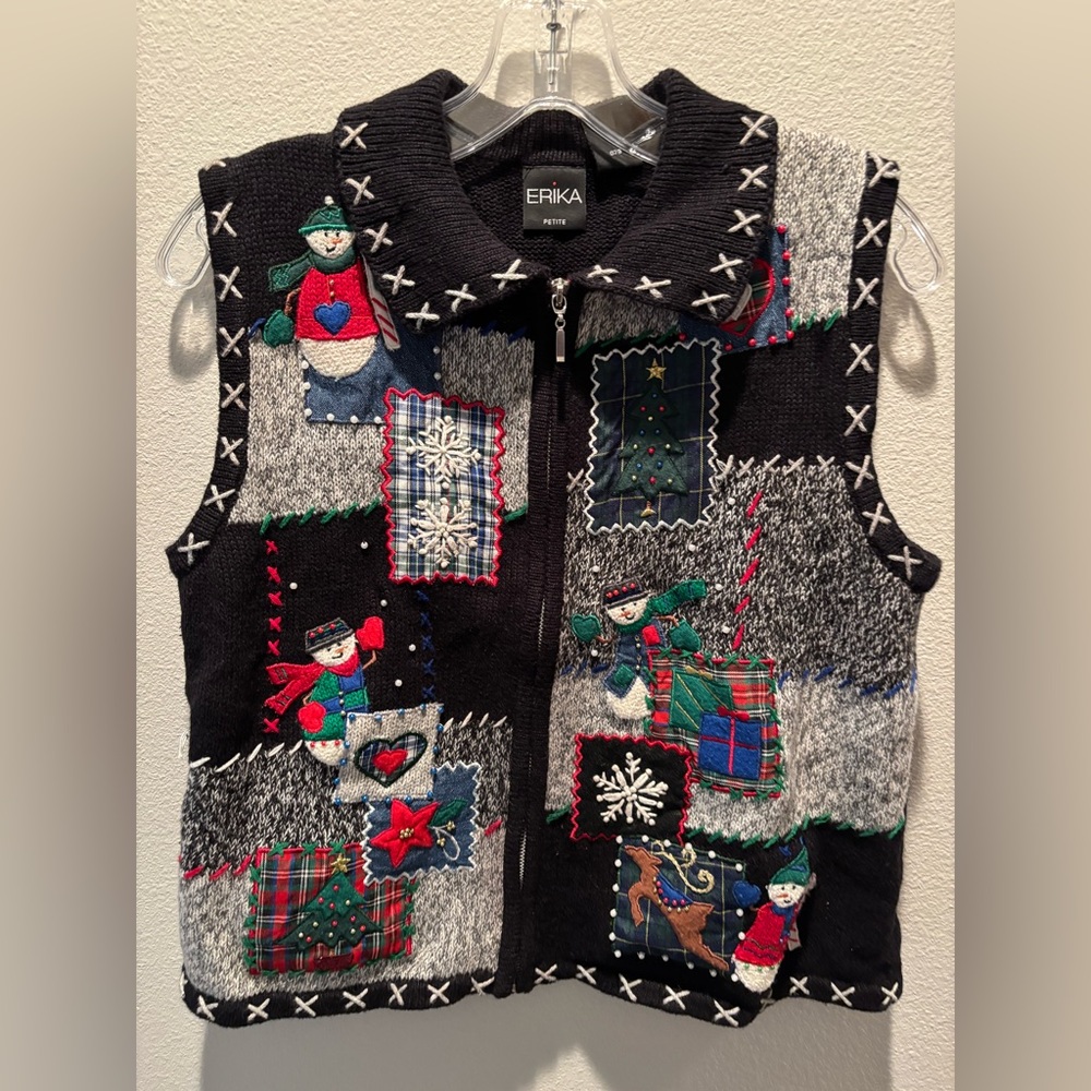 ERIKA Adorable Vintage Christmas Holiday Patchwork Sweater Vest Snowman Design